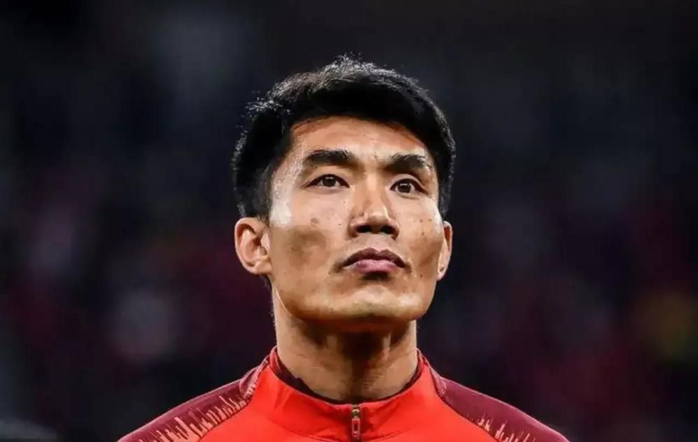 万龙殿这种武装组织，将来无论是继续做佣兵，还是分出一部分精力做国际安保，都必须要有一个相对宽松自由的核心基地。